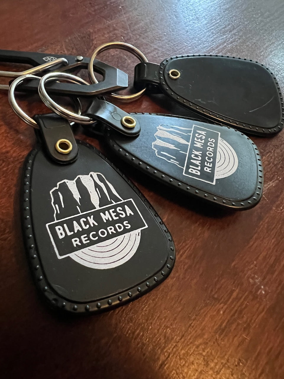 Black Mesa Logo Keychain